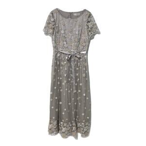 TAHARI Arthur S. Levine Silver Evening Midi Gown Women’s 8 Fully Embroidered